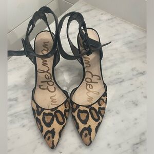 Sam Edelman Cheetah Print Pumps with Ankle Straps Size 8.5